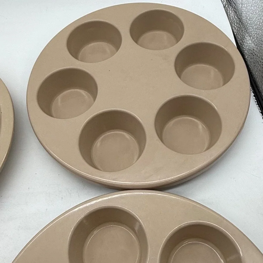 Vtg Anchor Hocking Micro-Ware‎ Set Almond Beige Egg Muffin Trays Divided Plate